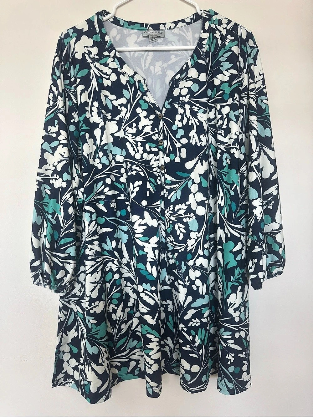 Catherines Floral Blouse V Neck Blue white Green Size 2X
